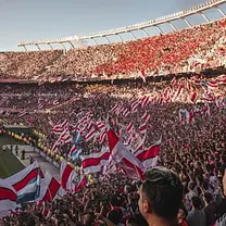 Buenos Aires: River-Plate-Spiel mit Transfer & Einheimischen