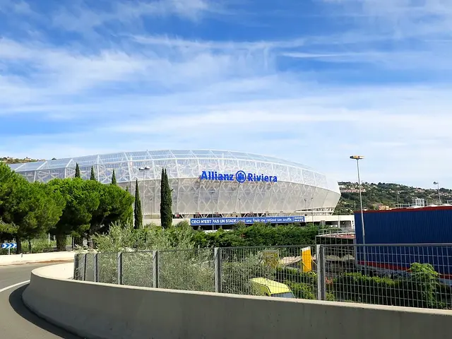 Allianz Riviera : l'extérieur du stade