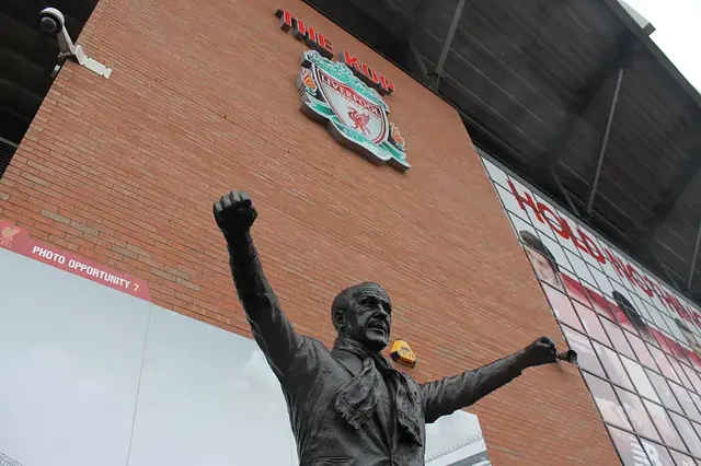 Anfield : la statue de Bill Shankly