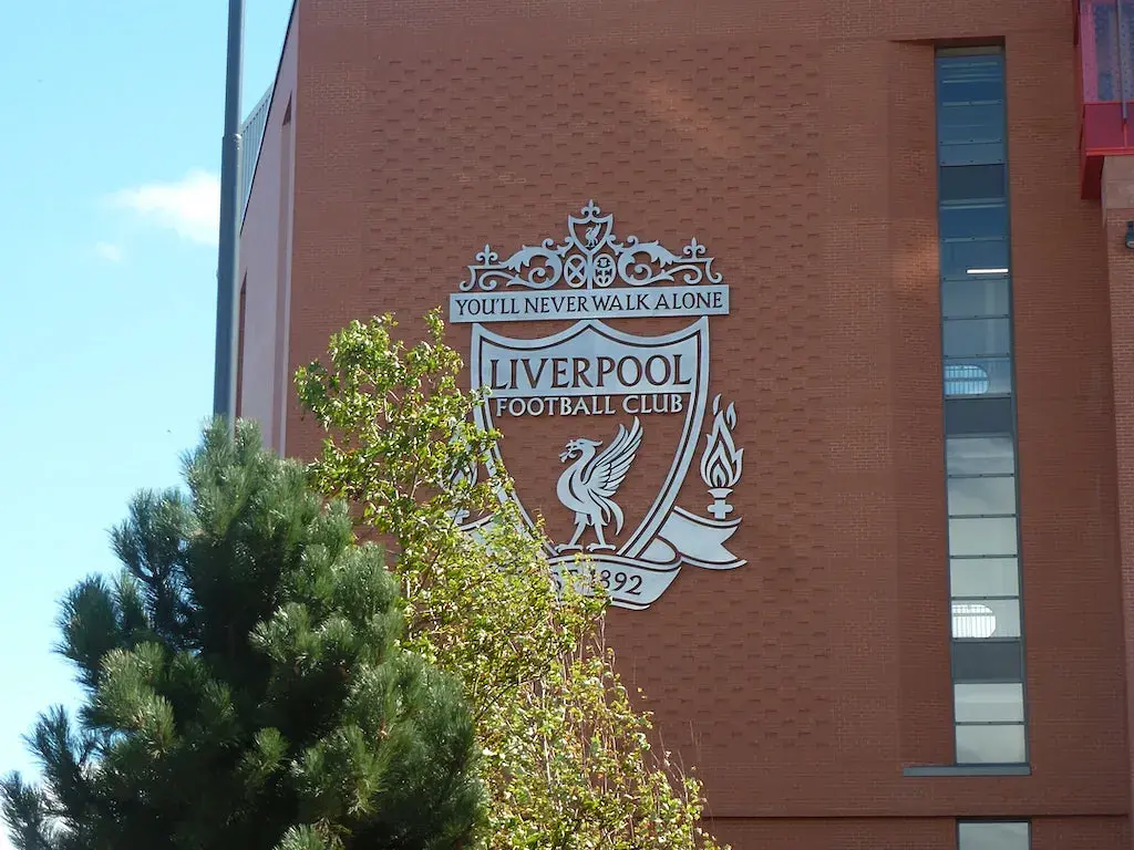 Anfield : You'll Never Walk Alone, sur les grilles Shankly
