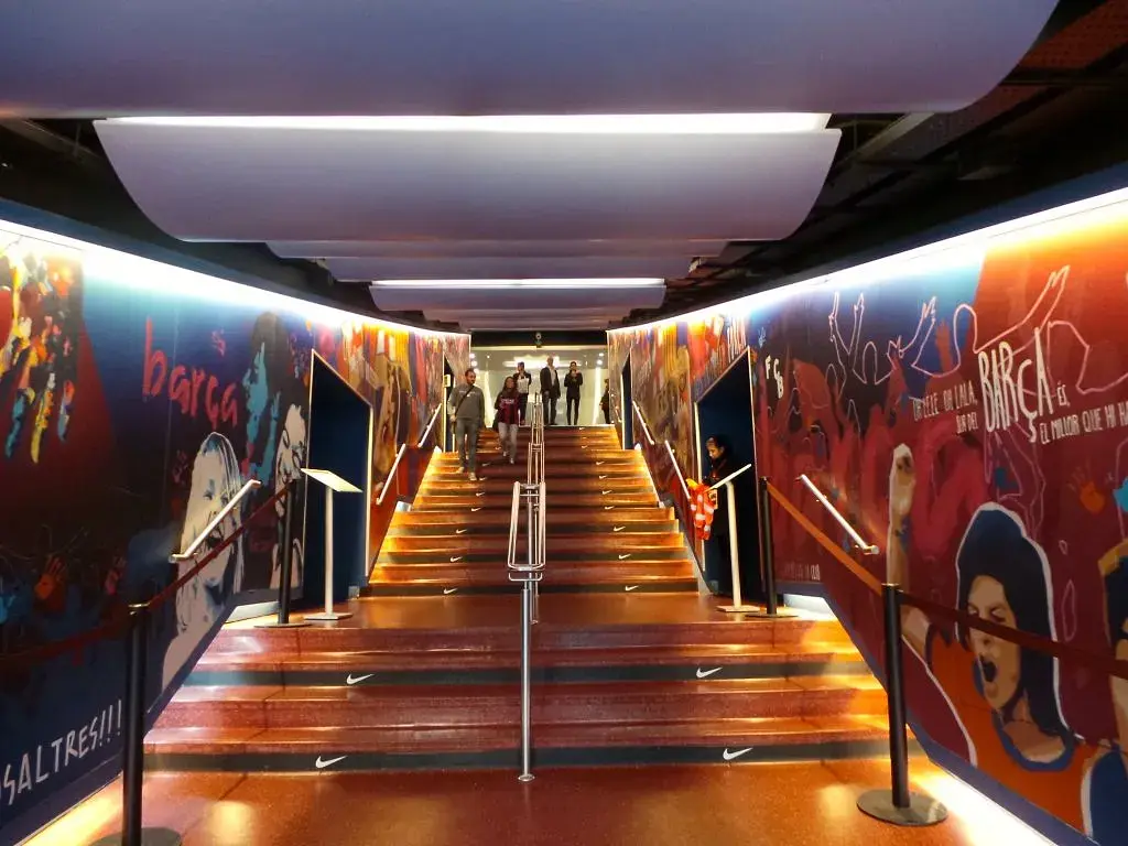 Camp Nou : le tunnel des joueurs