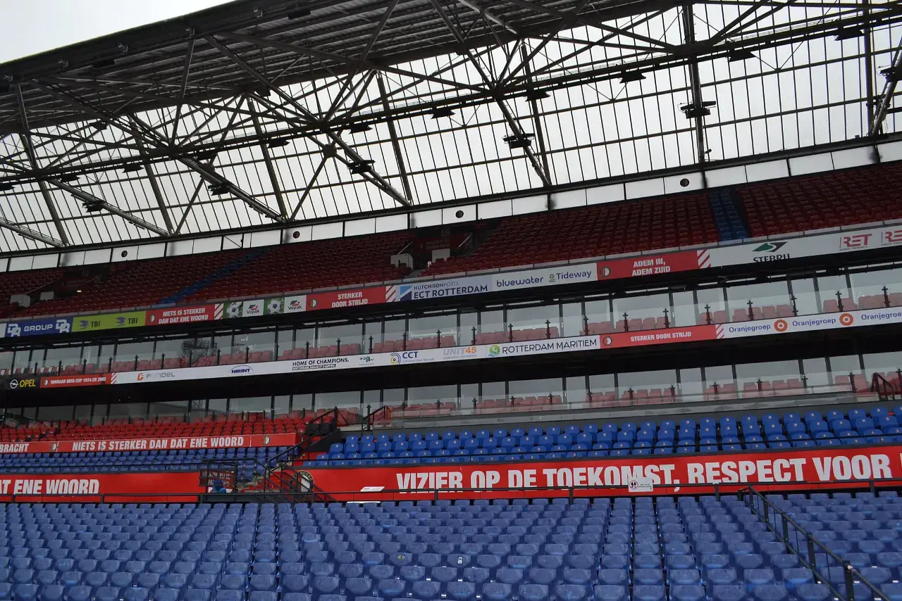 De Kuip : les tribunes