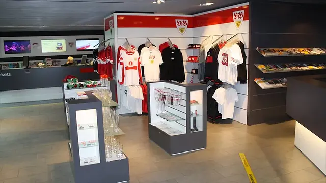 MHP Arena: der Fanshop