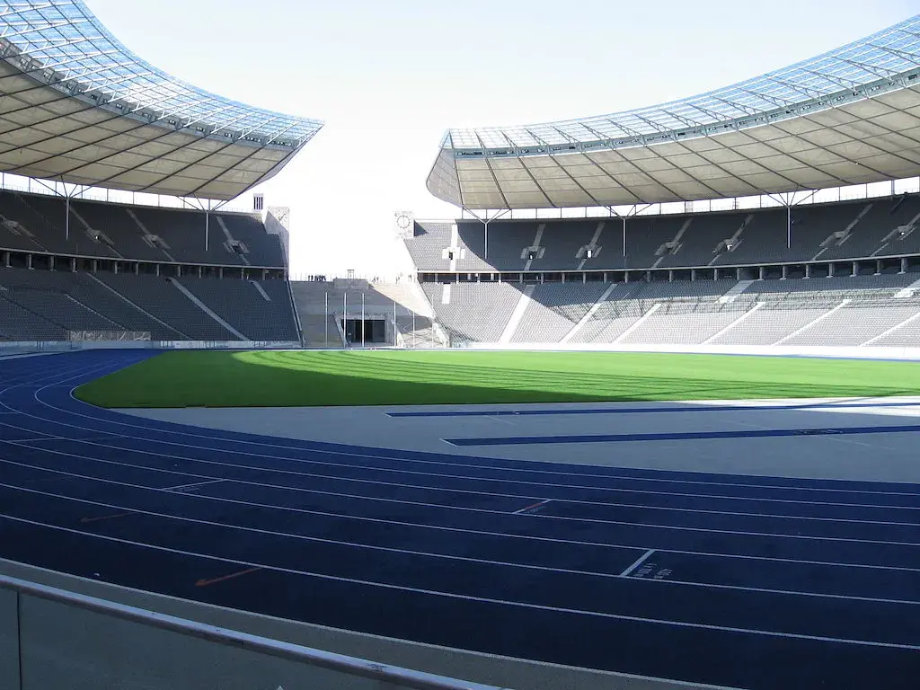 Olympiastadion Berlin : la piste d'athlétisme