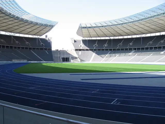 Olympiastadion Berlin: die Laufbahn
