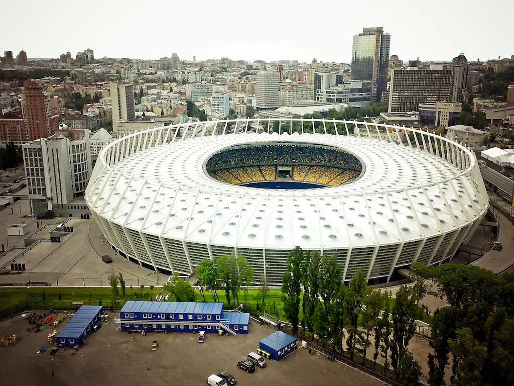 NSC Olimpiyskiy: das Stadion von außen