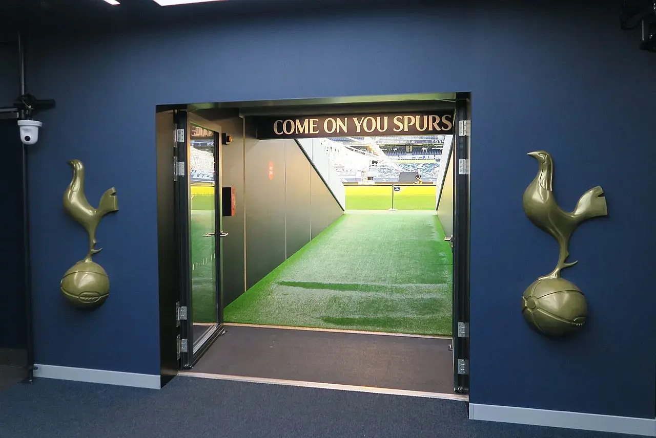 Tottenham Hotspur Stadium: der Spielertunnel