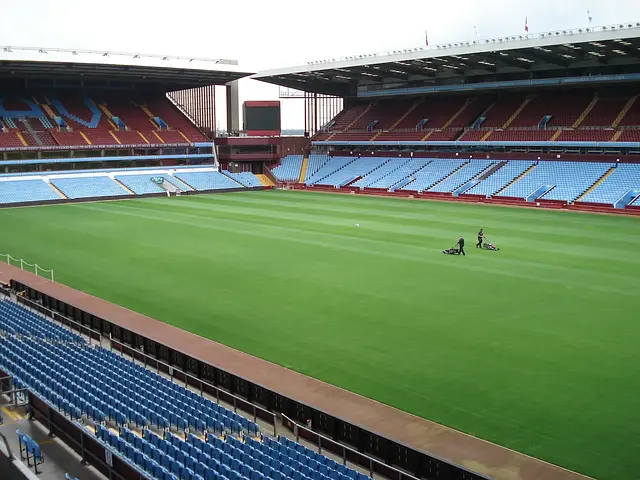 Villa Park