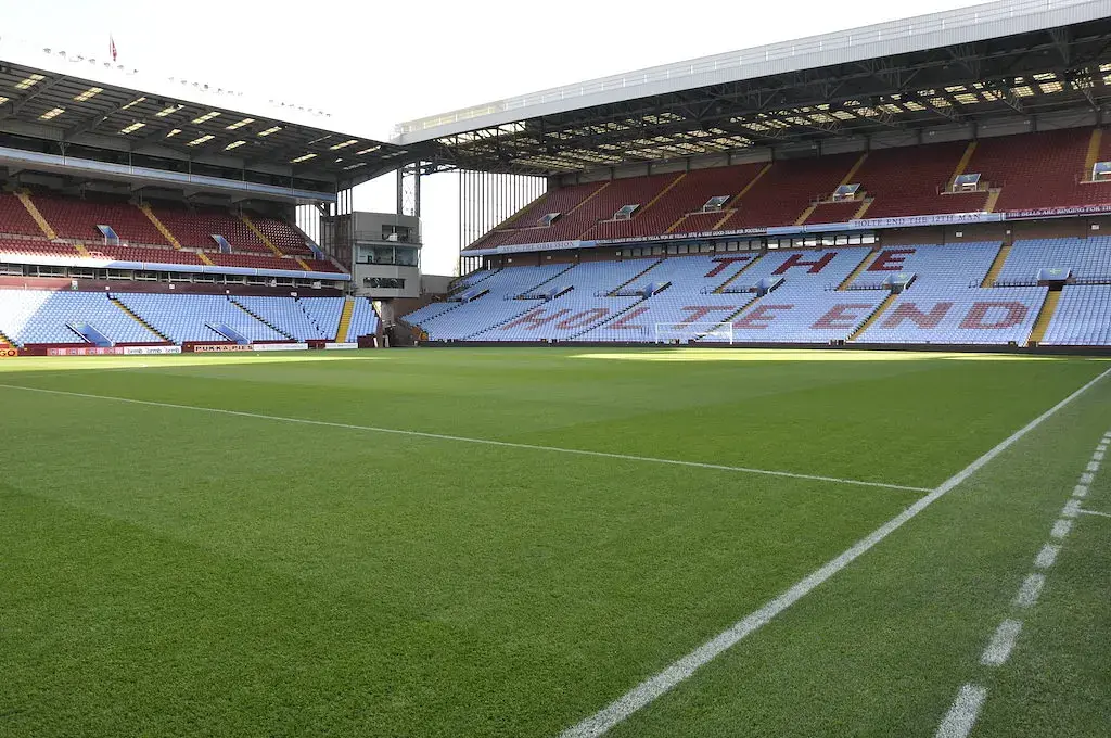 Villa Park : la pelouse