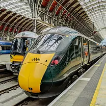 De Londres: Tour pelo Estádio do Liverpool FC de Trem